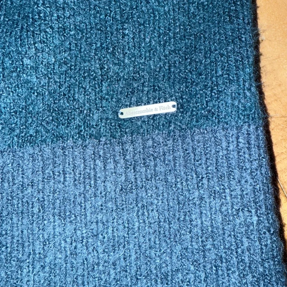 Abercrombie & Fitch Dark Teal Knit Cardigan - Picture 4 of 8